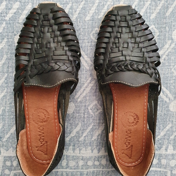 chmc Shoes - 🔸Huaraches Leather Slip Ons